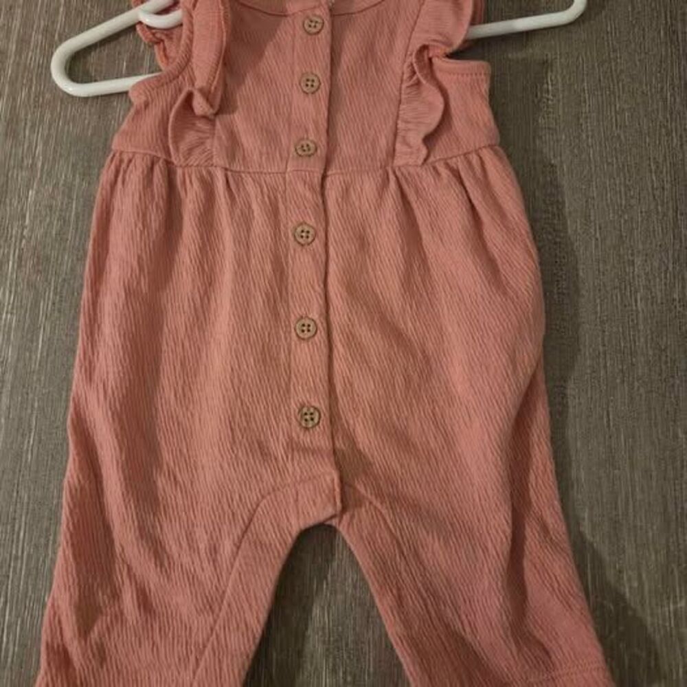 Carter's newborn one piece outfit